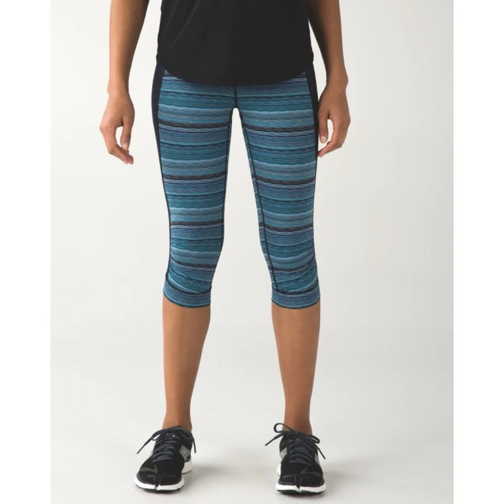 Lululemon Stop At Nothing Crop Space Dye Twist Naval Blue Peacock Blue 4